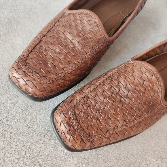 St.Johns Bay loafers 8.5 brown woven leather Muffy flats dressy formal preppy - Picture 7 of 14